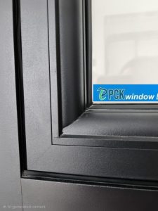 kontraktor pintu dan jendela uPVC